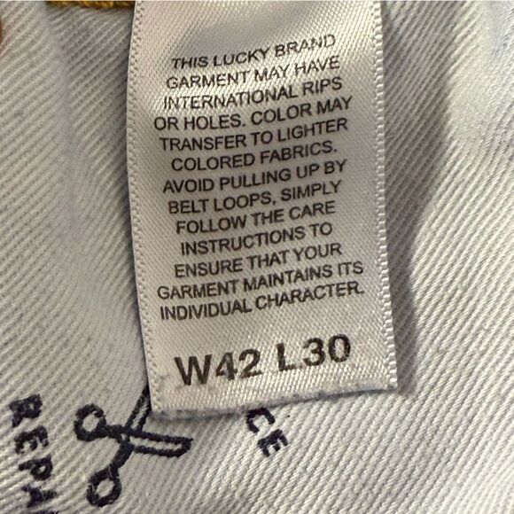 Lucky Brand style 410 athletic straight leg Stretch size 42 x 30 Jeans - Picture 11 of 13